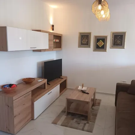 Apartman Petra *